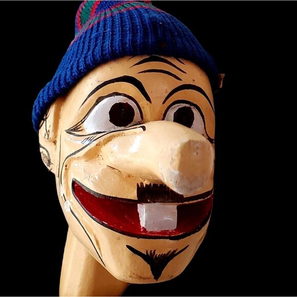 Two Hand Carved Puppets Wayang Golek Long Nose Java Indonesia Beanie Hats 17" - Picture 3 of 10